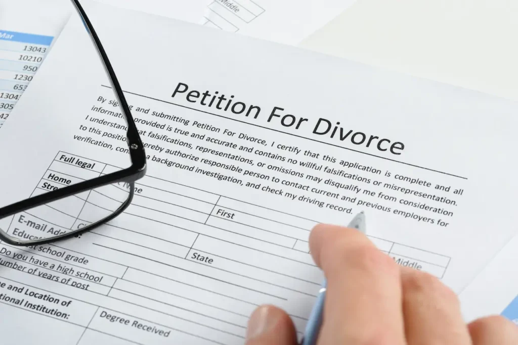 photo of divorce papers for a blog about types of divorce papers 